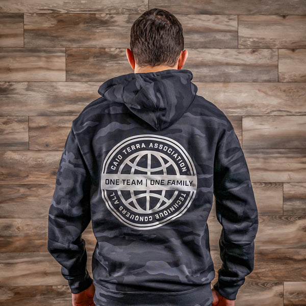 ONE TEAM | CAMO HOODIE BLACK
