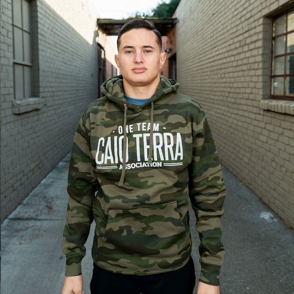 ONE TEAM | CAMO HOODIE