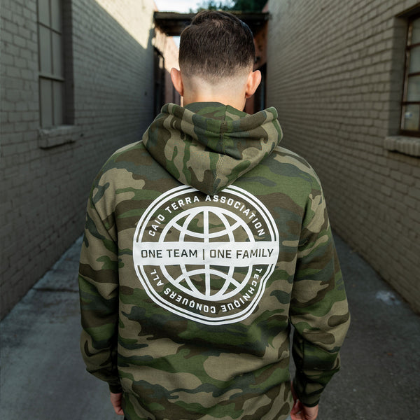 ONE TEAM | CAMO HOODIE