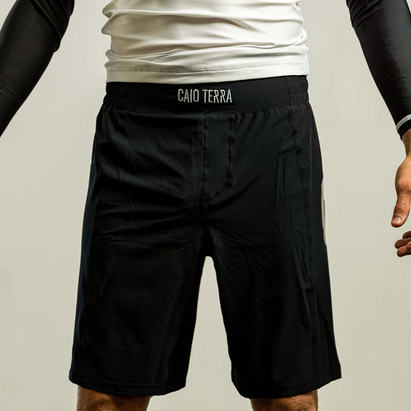 VIRUS X CAIO TERRA SHORTS